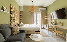 Olive Tree By Halu!, Suite In Aristotelous Square